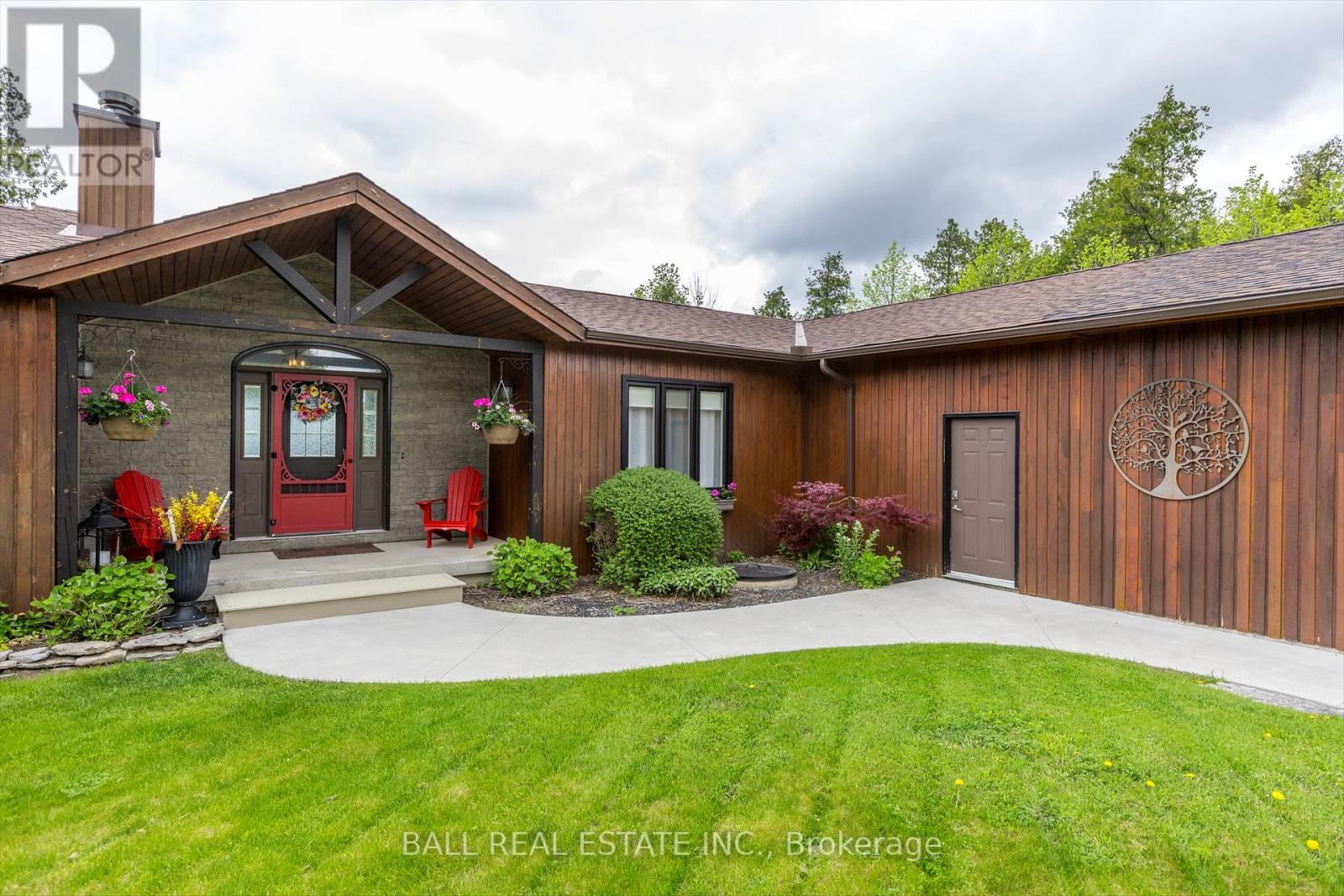 110 Lakeview Drive, Trent Hills (Campbellford), Ontario  K0L 1L0 - Photo 4 - X12237653