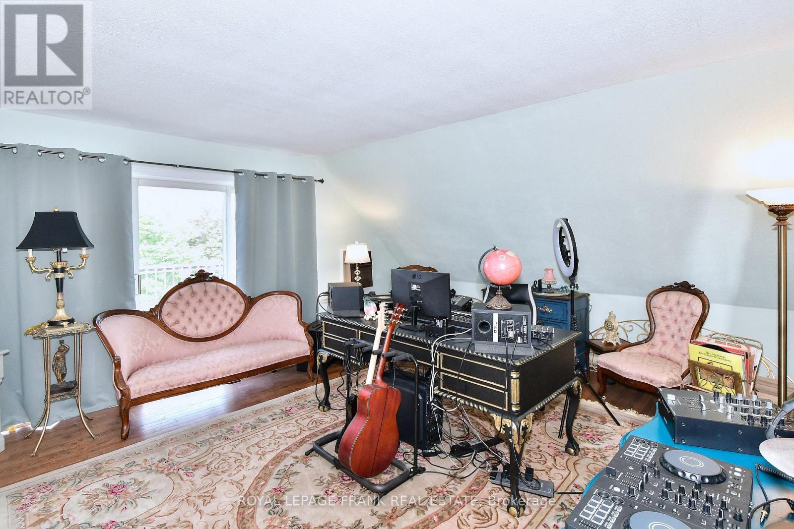 60 Queen Street, Selwyn, Ontario  K0L 2H0 - Photo 37 - X12237933