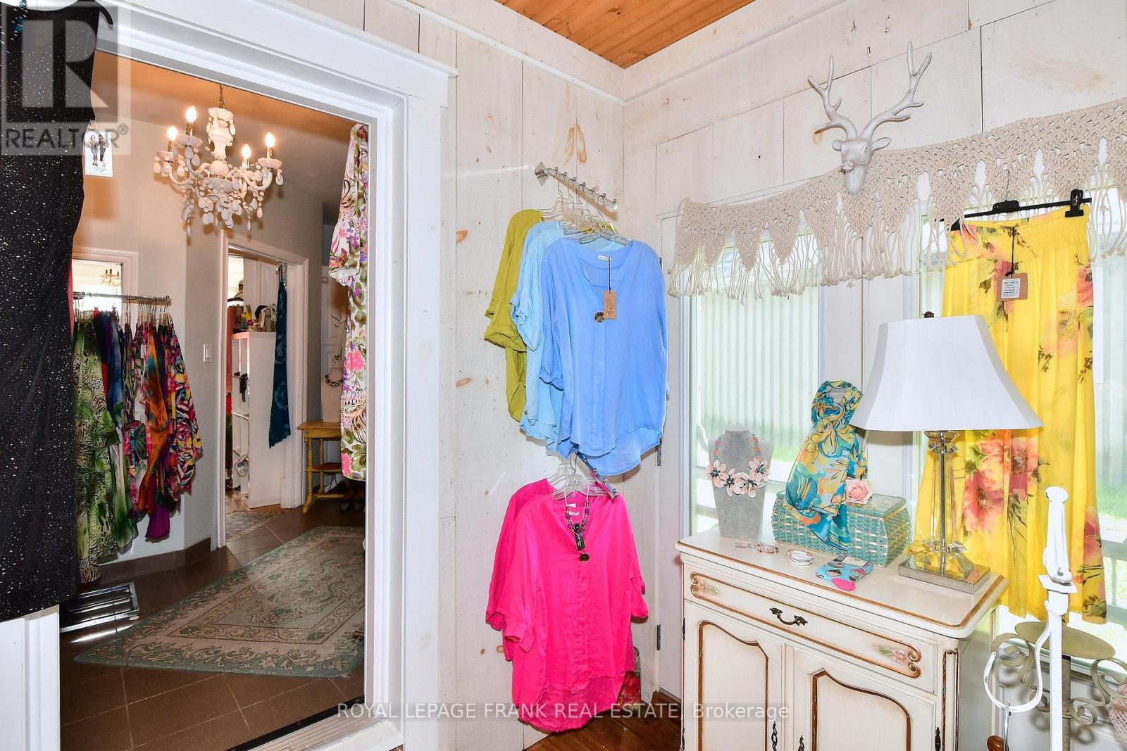 60 Queen Street, Selwyn, Ontario  K0L 2H0 - Photo 14 - X12237960