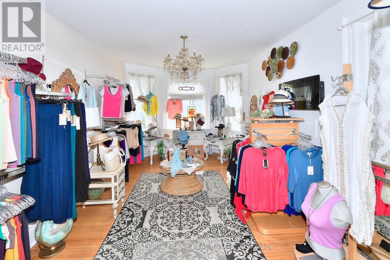 60 Queen Street, Selwyn, Ontario  K0L 2H0 - Photo 18 - X12237960