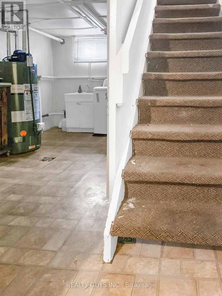 650 Crawford Drive, Peterborough South (West), Ontario  K9J 3W7 - Photo 30 - X12238590
