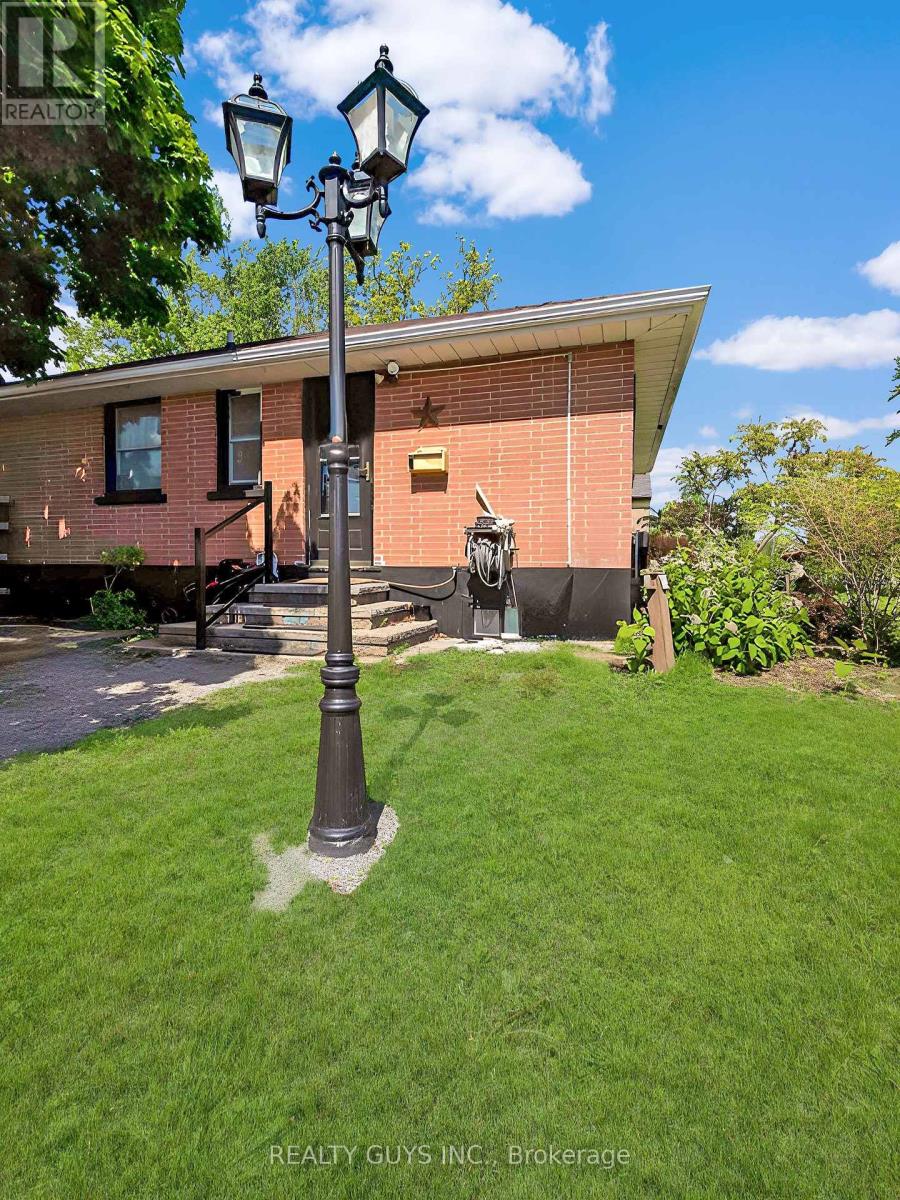 650 Crawford Drive, Peterborough South (West), Ontario  K9J 3W7 - Photo 34 - X12238590
