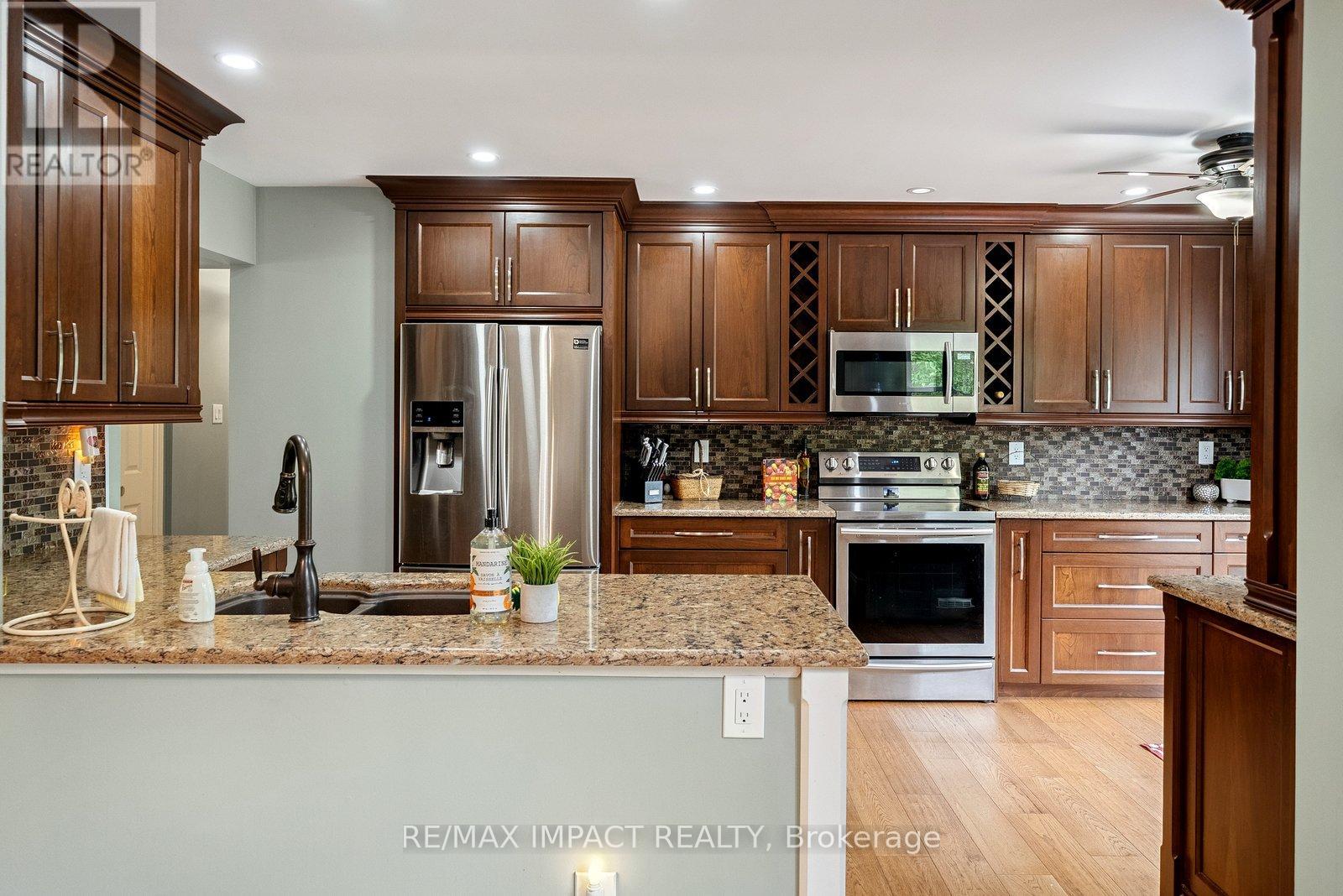 5 Spruce Street, Asphodel-Norwood, Ontario  K0L 2V0 - Photo 10 - X12238772