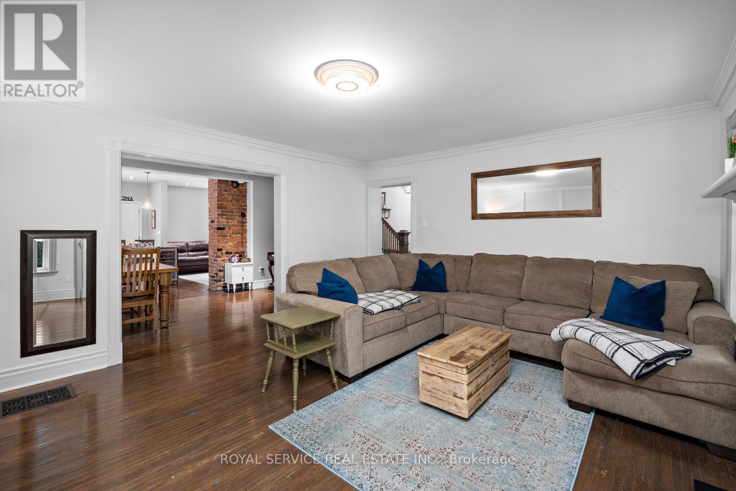 47 Kawartha Heights Boulevard, Peterborough West (Central), Ontario  K9J 1N5 - Photo 8 - X12238844