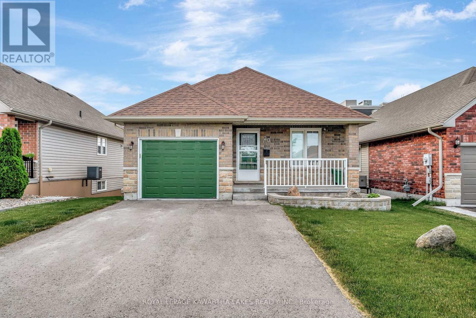 20 LISBETH CRESCENT, kawartha lakes (lindsay), Ontario