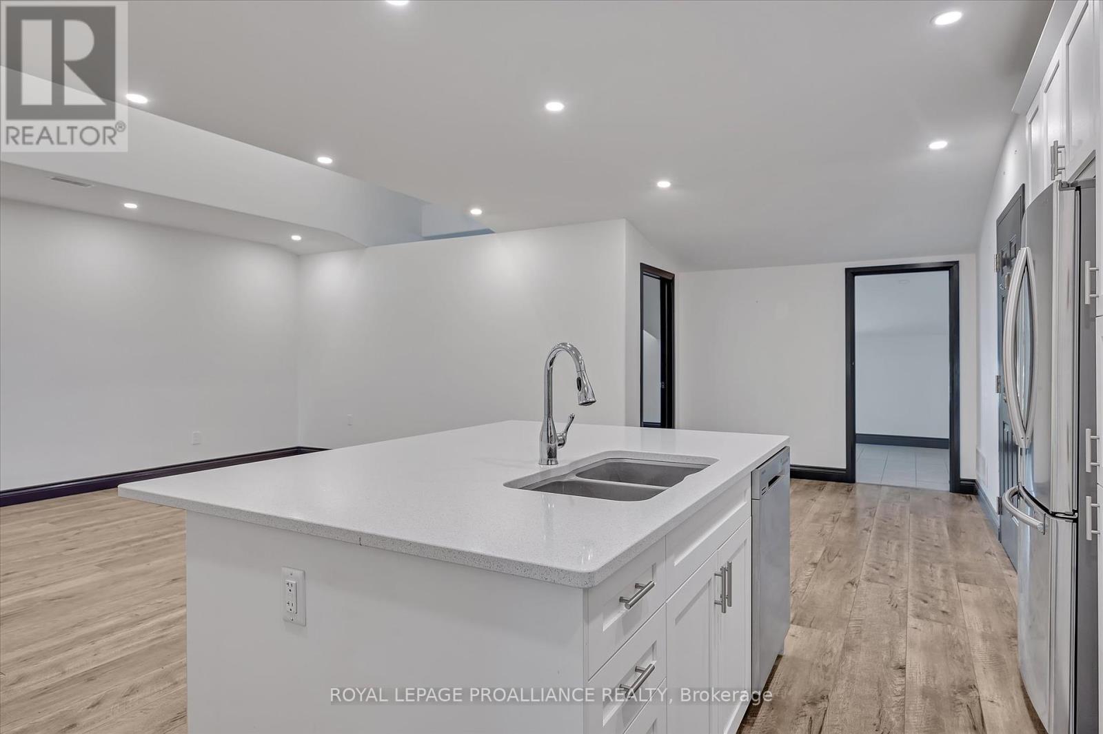 255 Mcdonnel Street, Peterborough Central (North), Ontario  K9H 2W2 - Photo 26 - X12238955
