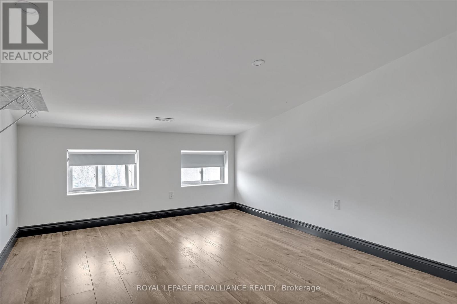 255 Mcdonnel Street, Peterborough Central (North), Ontario  K9H 2W2 - Photo 29 - X12238955