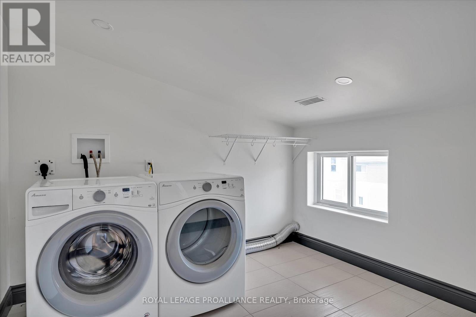 255 Mcdonnel Street, Peterborough Central (North), Ontario  K9H 2W2 - Photo 33 - X12238955