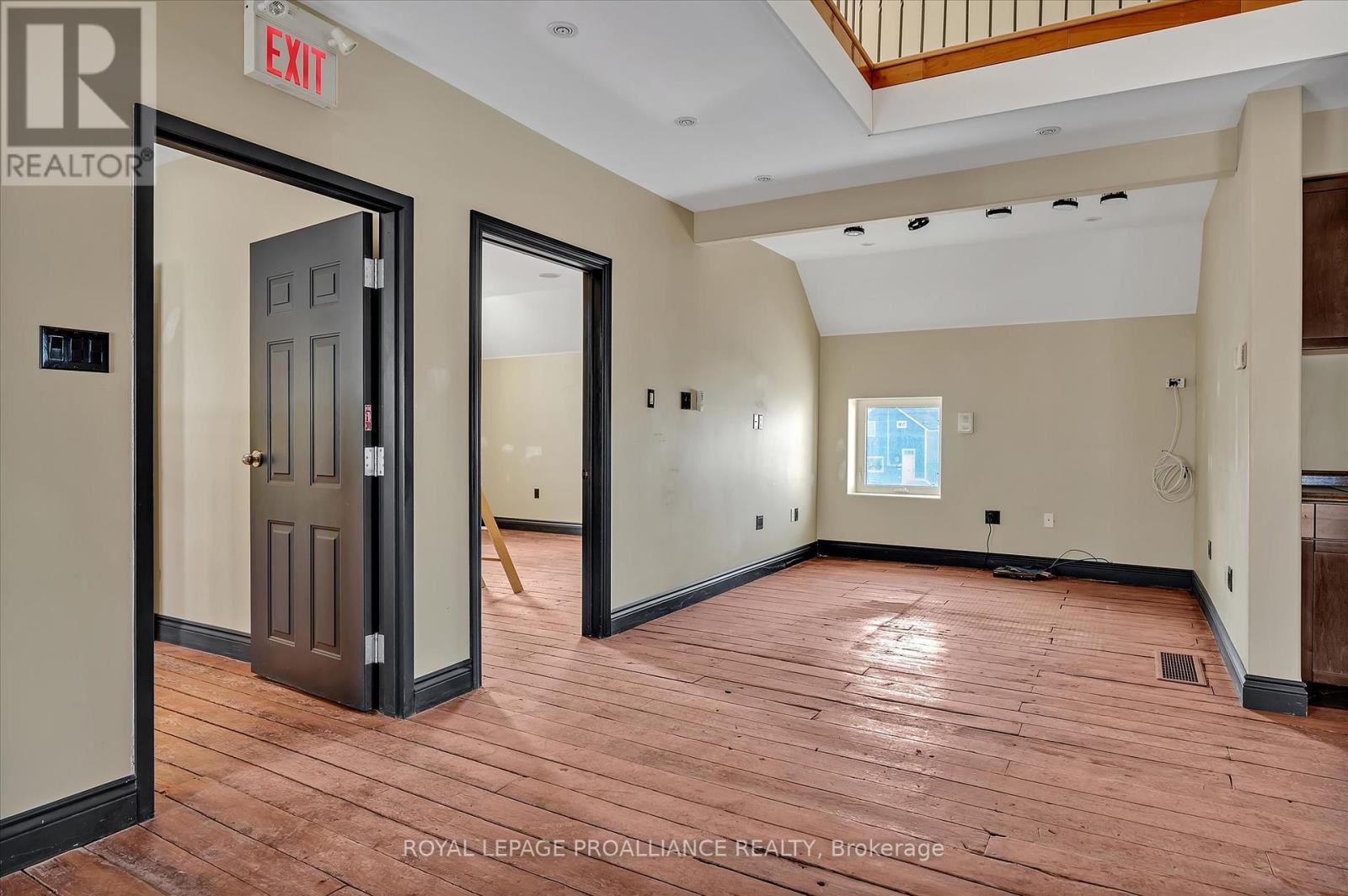 255 Mcdonnel Street, Peterborough Central (North), Ontario  K9H 2W2 - Photo 42 - X12238955