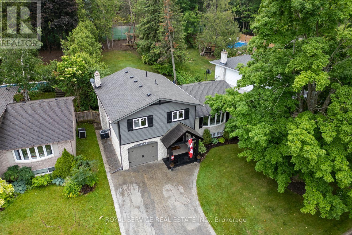 1255 Bridle Drive, Peterborough West (North), Ontario  K9J 7J7 - Photo 47 - X12238974