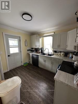 215 Braidwood Avenue, Peterborough South (East), Ontario  K9J 1V2 - Photo 12 - X12239010