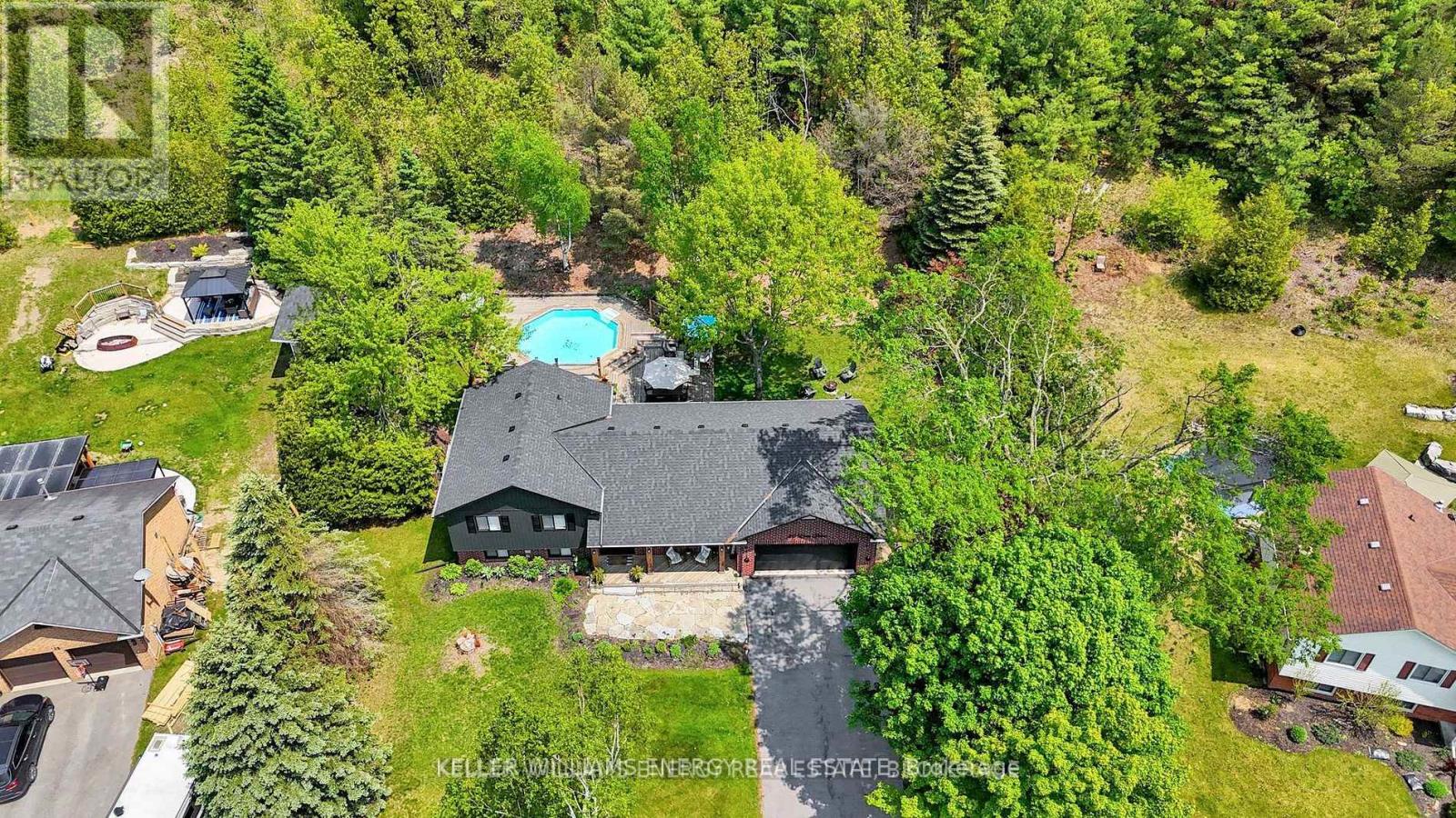 26 Erin Drive, Kawartha Lakes (Manvers), Ontario  L0A 1A0 - Photo 2 - X12239231
