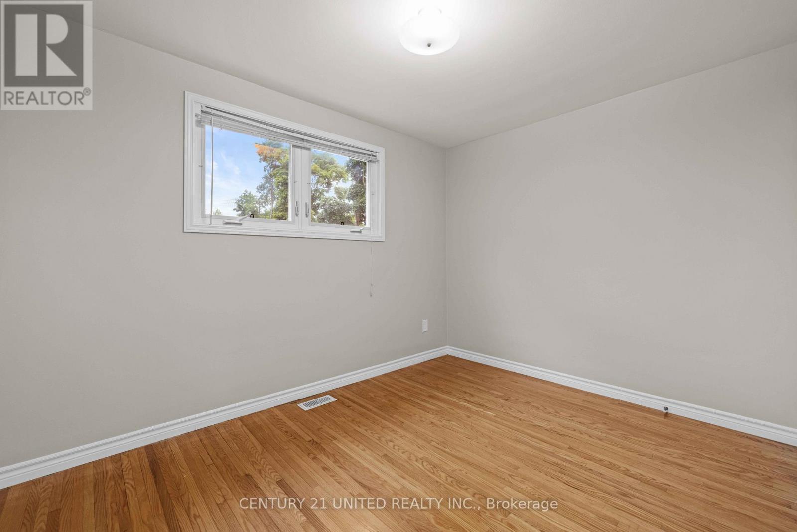 744 Water Street, Peterborough North (South), Ontario  K9H 3N6 - Photo 20 - X12239320
