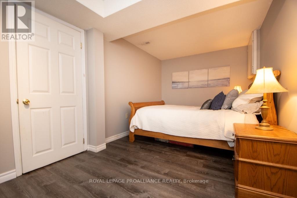 1759 Stenson Boulevard, Peterborough West (South), Ontario  K9K 2E8 - Photo 27 - X12239360
