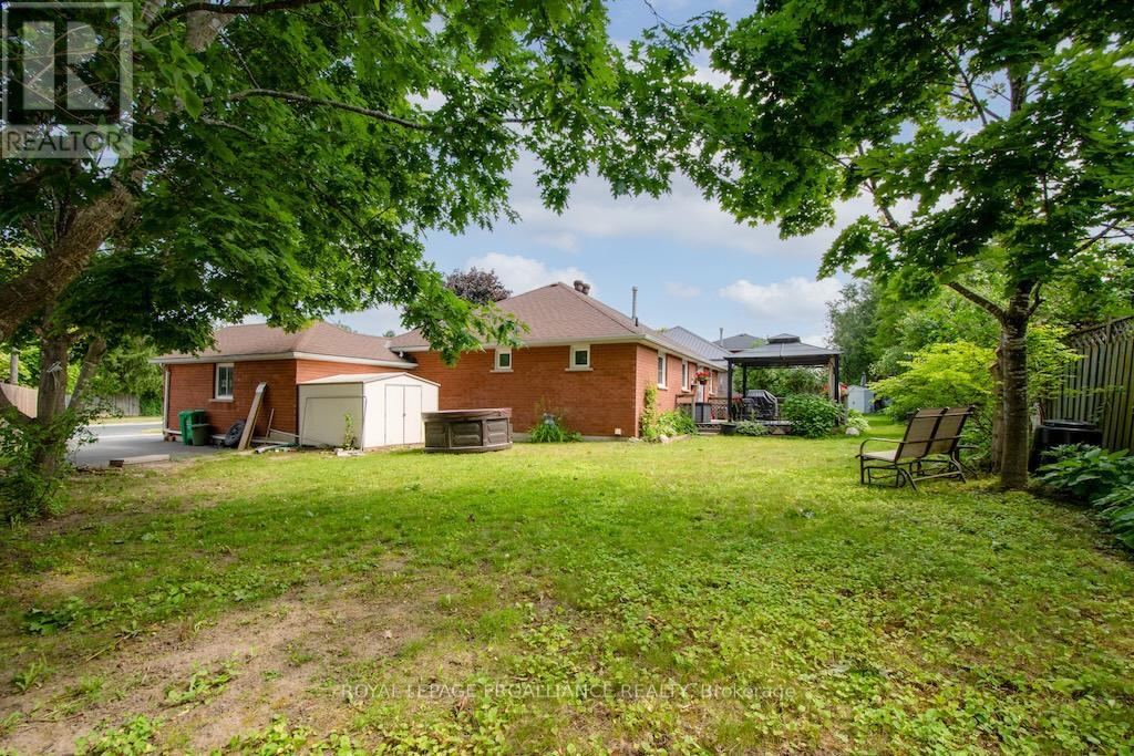 1759 Stenson Boulevard, Peterborough West (South), Ontario  K9K 2E8 - Photo 46 - X12239360