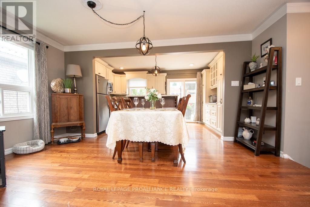 1759 Stenson Boulevard, Peterborough West (South), Ontario  K9K 2E8 - Photo 8 - X12239360