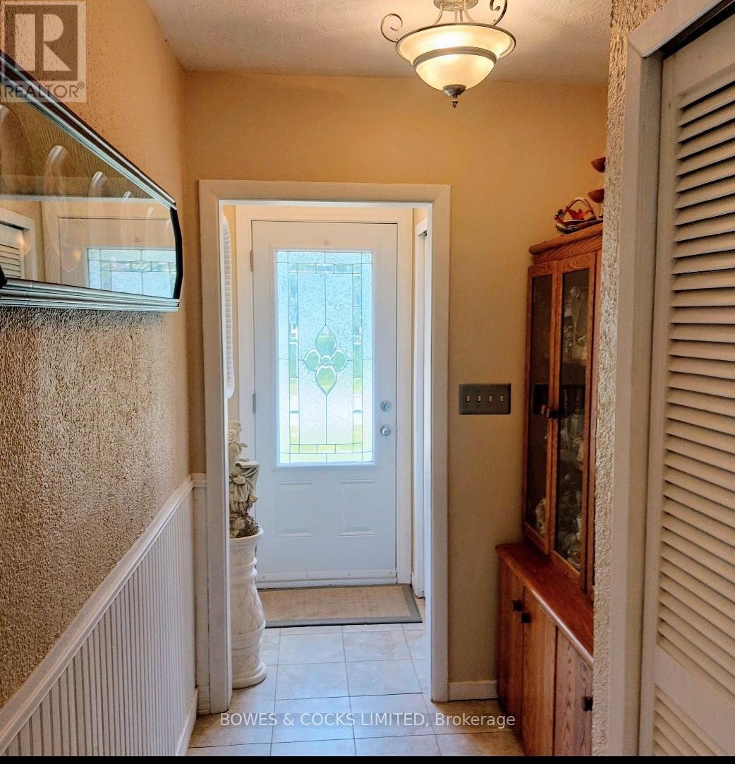 99 Maple Street, Bancroft (Bancroft Ward), Ontario  K0L 1C0 - Photo 7 - X12239446