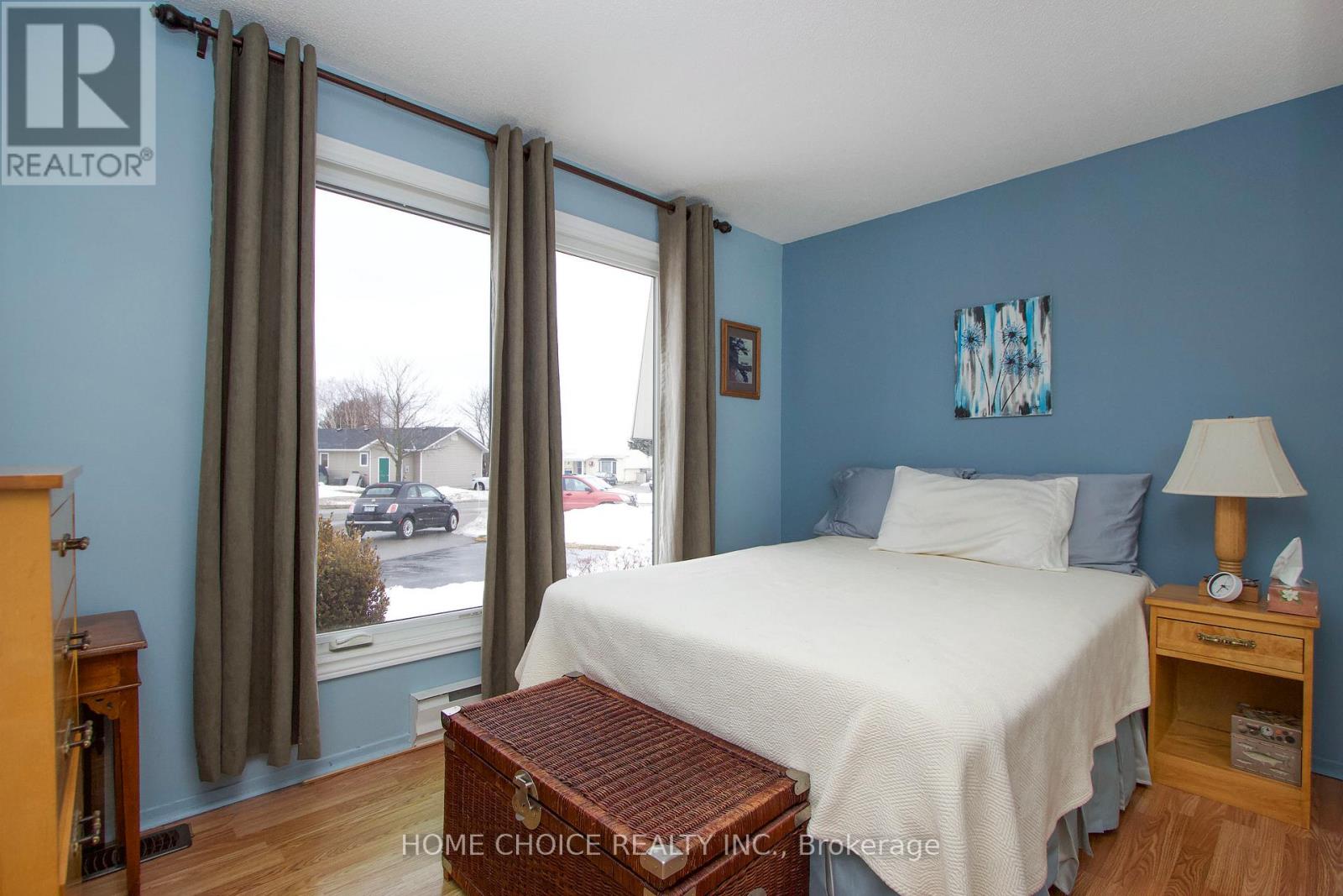 8 Seventh Hole Court, Clarington (Newcastle), Ontario  L1B 1B5 - Photo 19 - E12239534