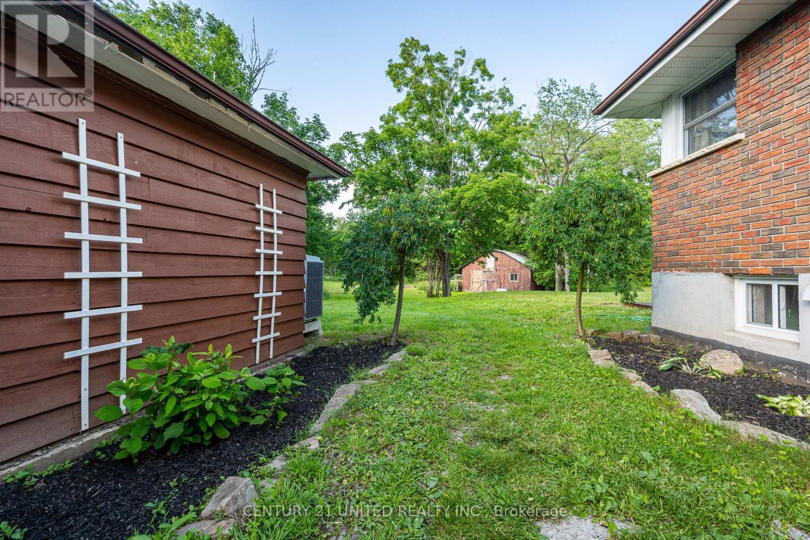 4483 Highway 28, Selwyn, Ontario  K0L 2H0 - Photo 7 - X12239936