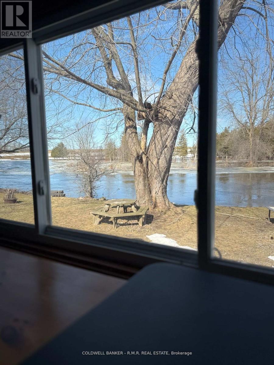 10 Driftwood Crescent, Kawartha Lakes (Ops), Ontario  K9V 0K1 - Photo 19 - X12240340