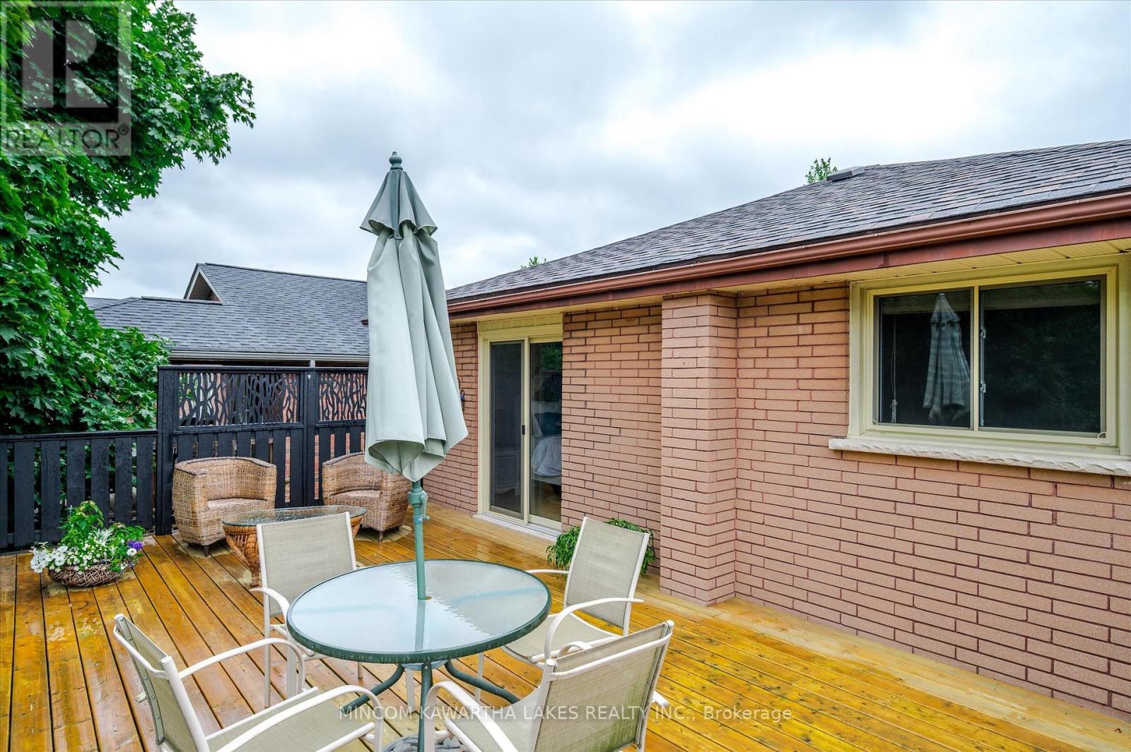 484 Raymond Street, Peterborough North (South), Ontario  K9H 5M8 - Photo 21 - X12240348