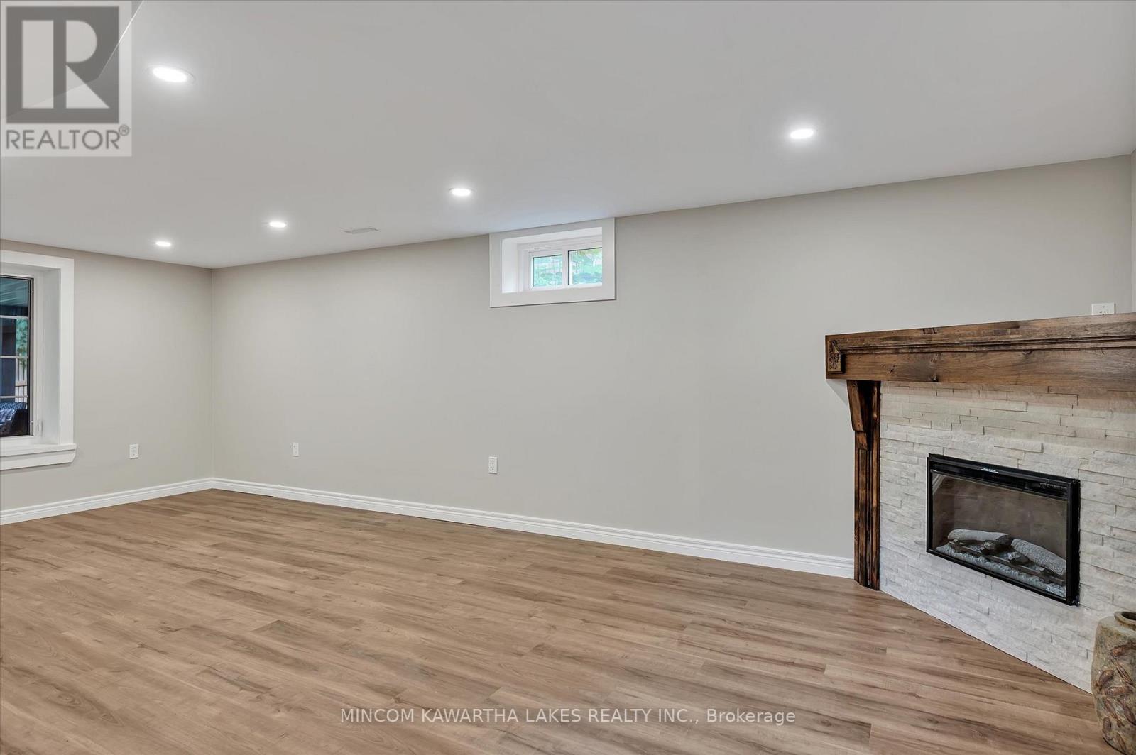 484 Raymond Street, Peterborough North (South), Ontario  K9H 5M8 - Photo 28 - X12240348