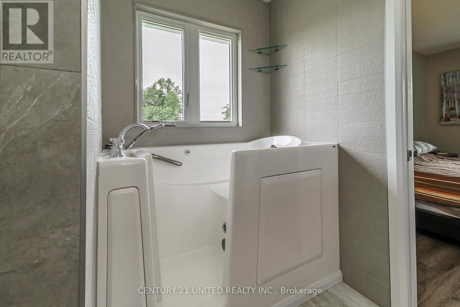 3079 Old Norwood Road, Otonabee-South Monaghan, Ontario  K9J 0G6 - Photo 21 - X12240428