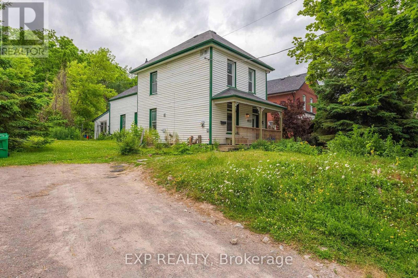 1033 Water Street, Peterborough North (South), Ontario  K9H 3P5 - Photo 2 - X12240404