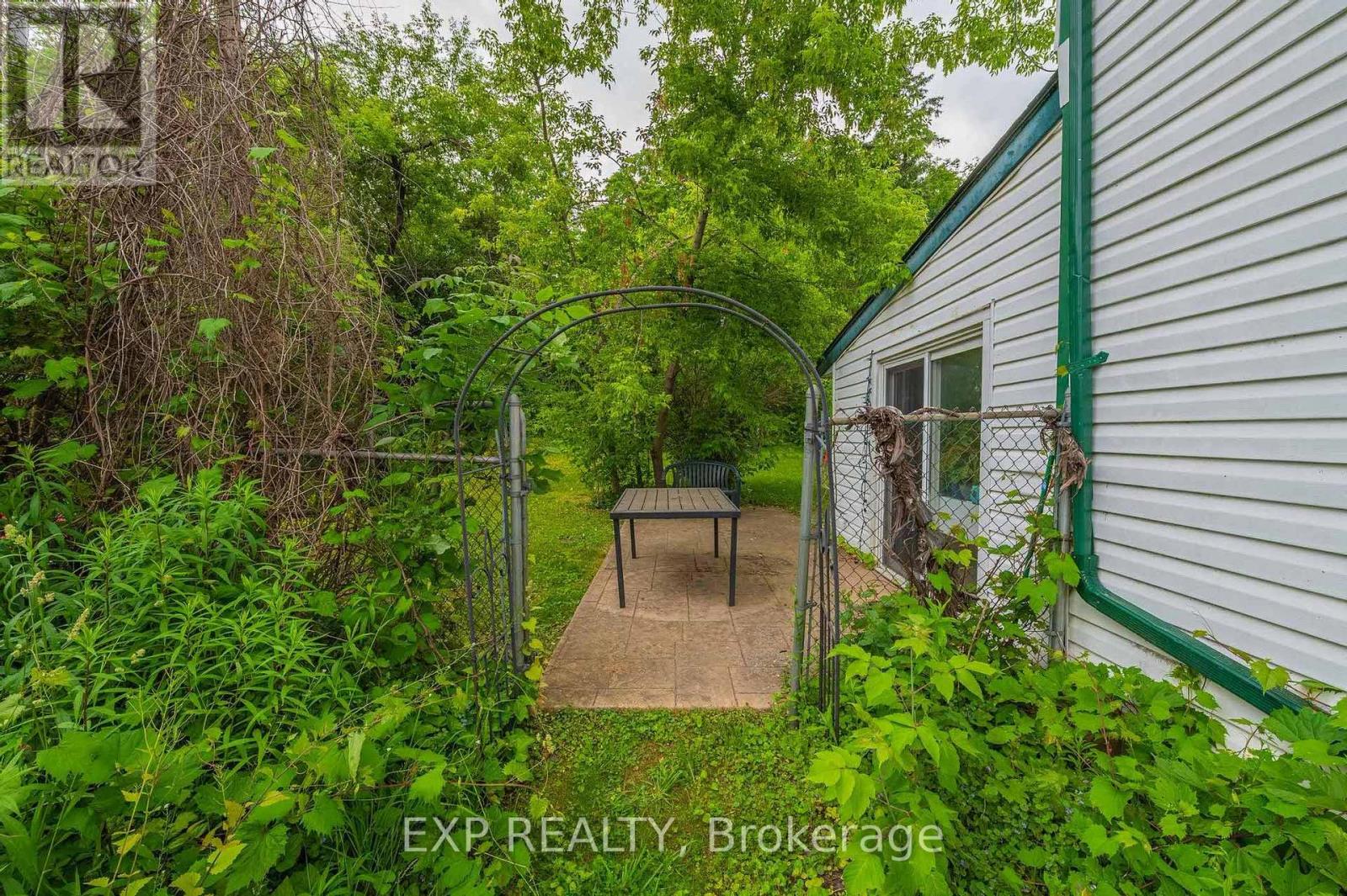 1033 Water Street, Peterborough North (South), Ontario  K9H 3P5 - Photo 26 - X12240404