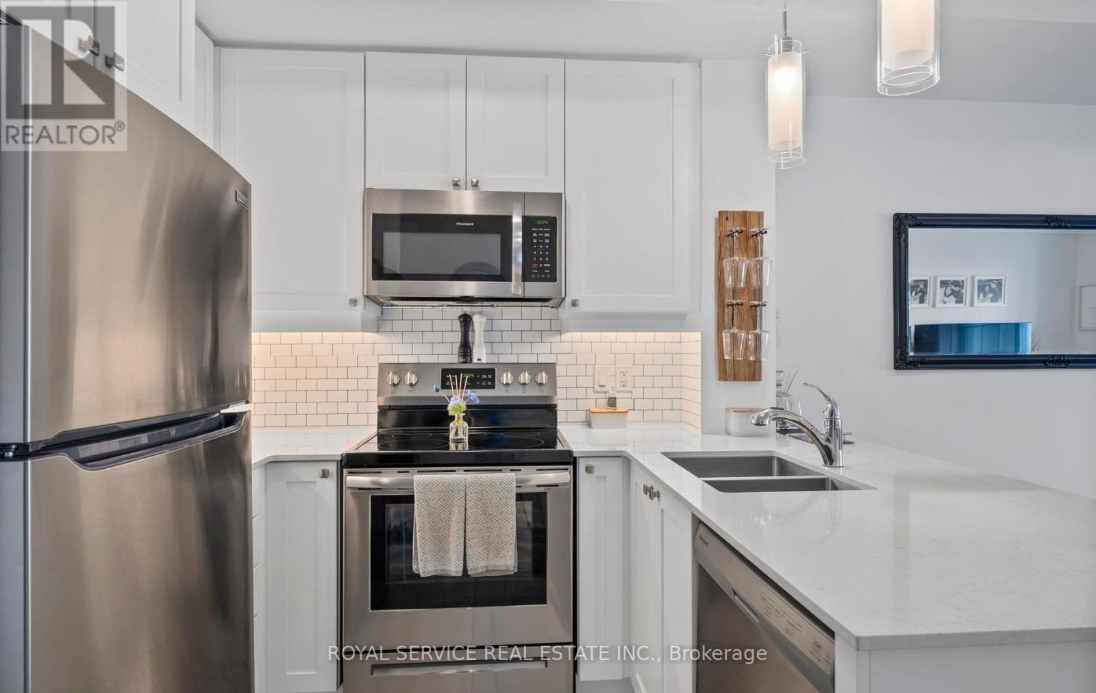 127 - 50 Lakebreeze Drive, Clarington (Newcastle), Ontario  L1B 0V9 - Photo 7 - E12240754