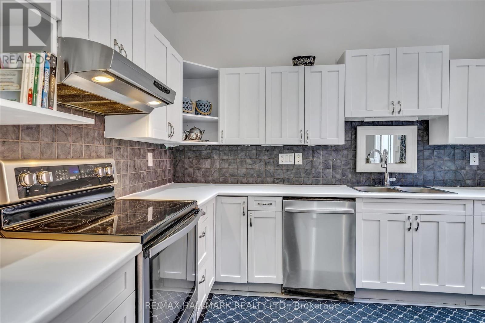 514 Bolivar Street, Peterborough Central (South), Ontario  K9J 4R7 - Photo 16 - X12240878