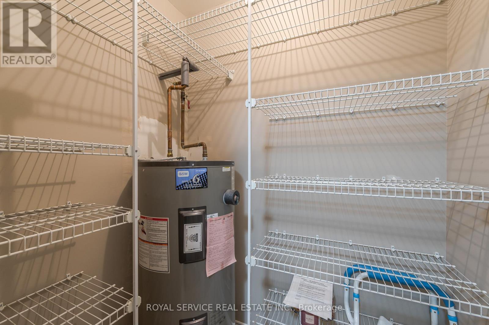 215 - 921 Armour Road, Peterborough East (North), Ontario  K9H 7K5 - Photo 21 - X12241092
