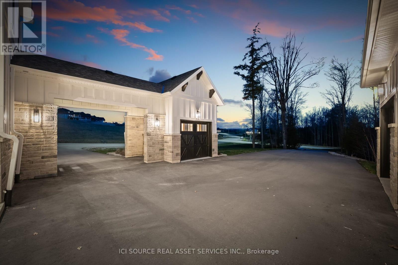 7 Tall Cedar Lane, Kawartha Lakes (Manvers), Ontario  L0A 1A0 - Photo 32 - X12241228