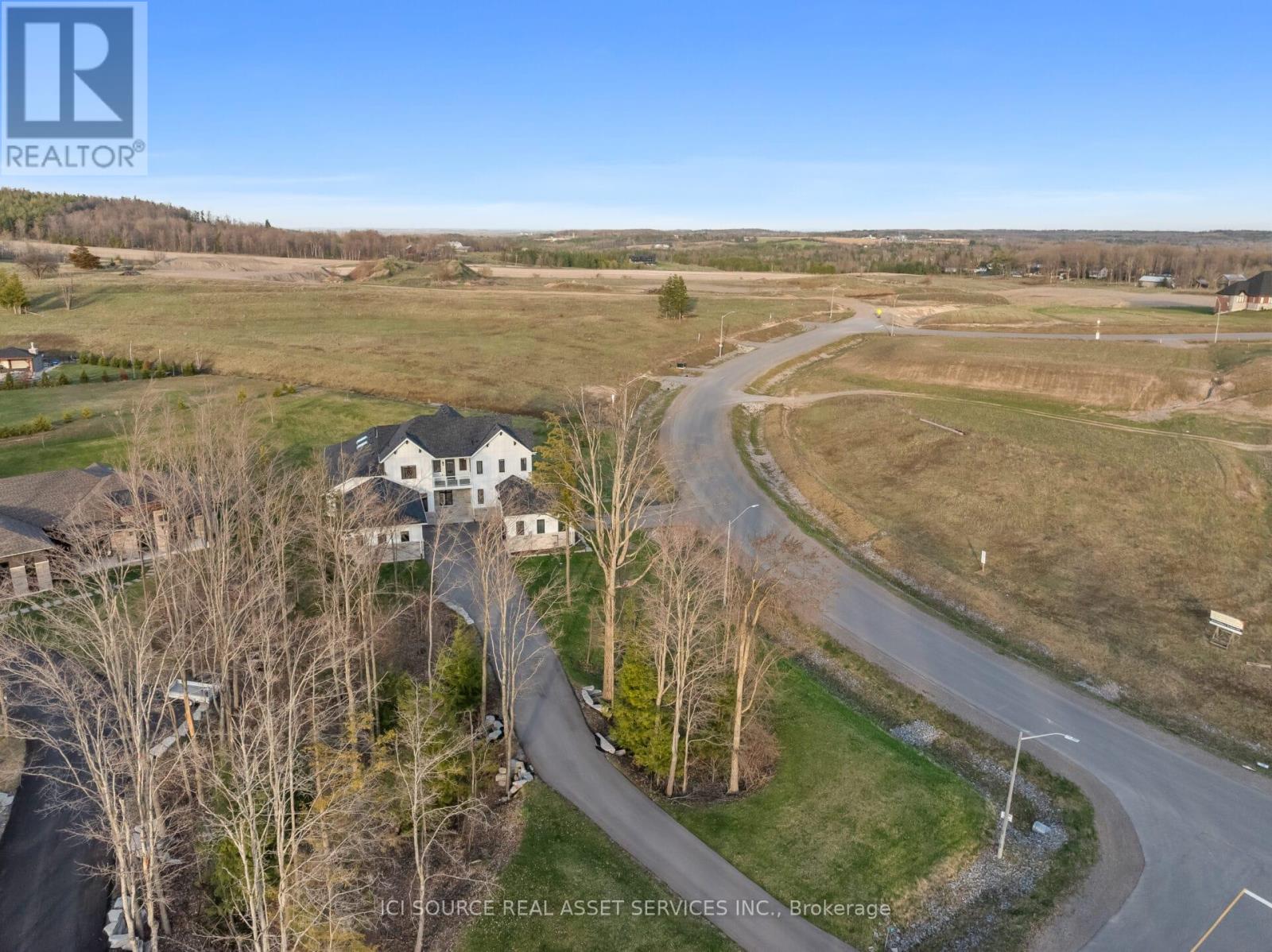 7 Tall Cedar Lane, Kawartha Lakes (Manvers), Ontario  L0A 1A0 - Photo 37 - X12241228
