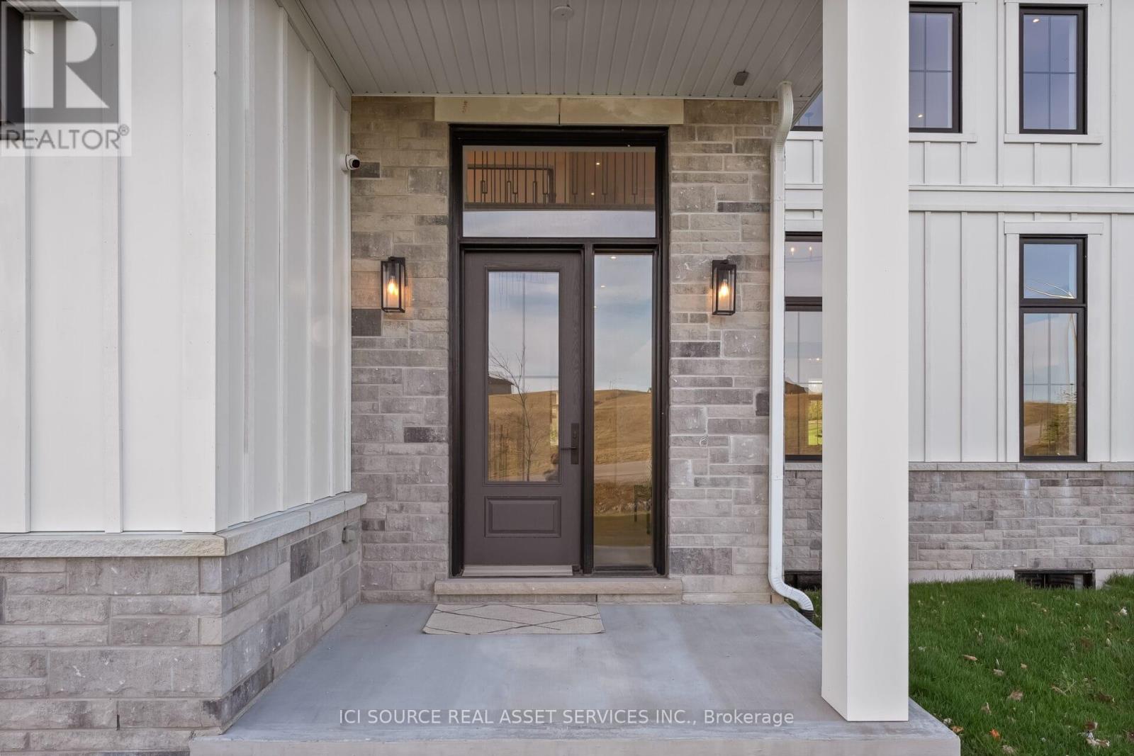 7 Tall Cedar Lane, Kawartha Lakes (Manvers), Ontario  L0A 1A0 - Photo 39 - X12241228