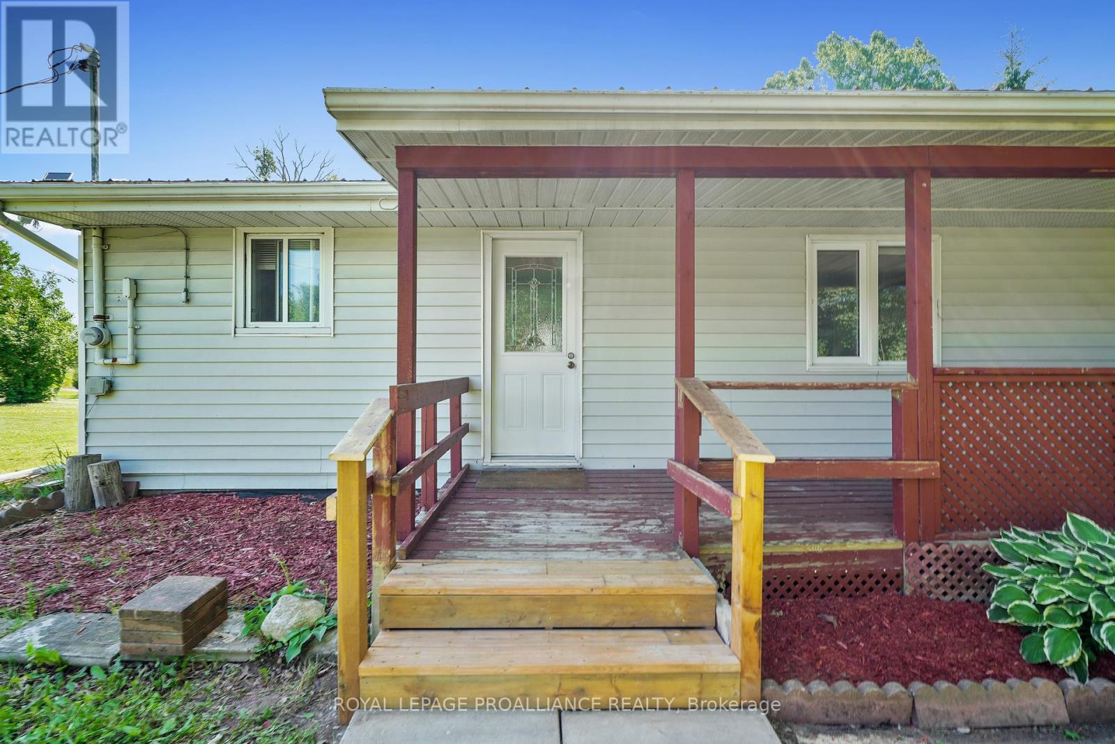 1827 2nd Line E, Trent Hills, Ontario  K0L 1L0 - Photo 3 - X12241416