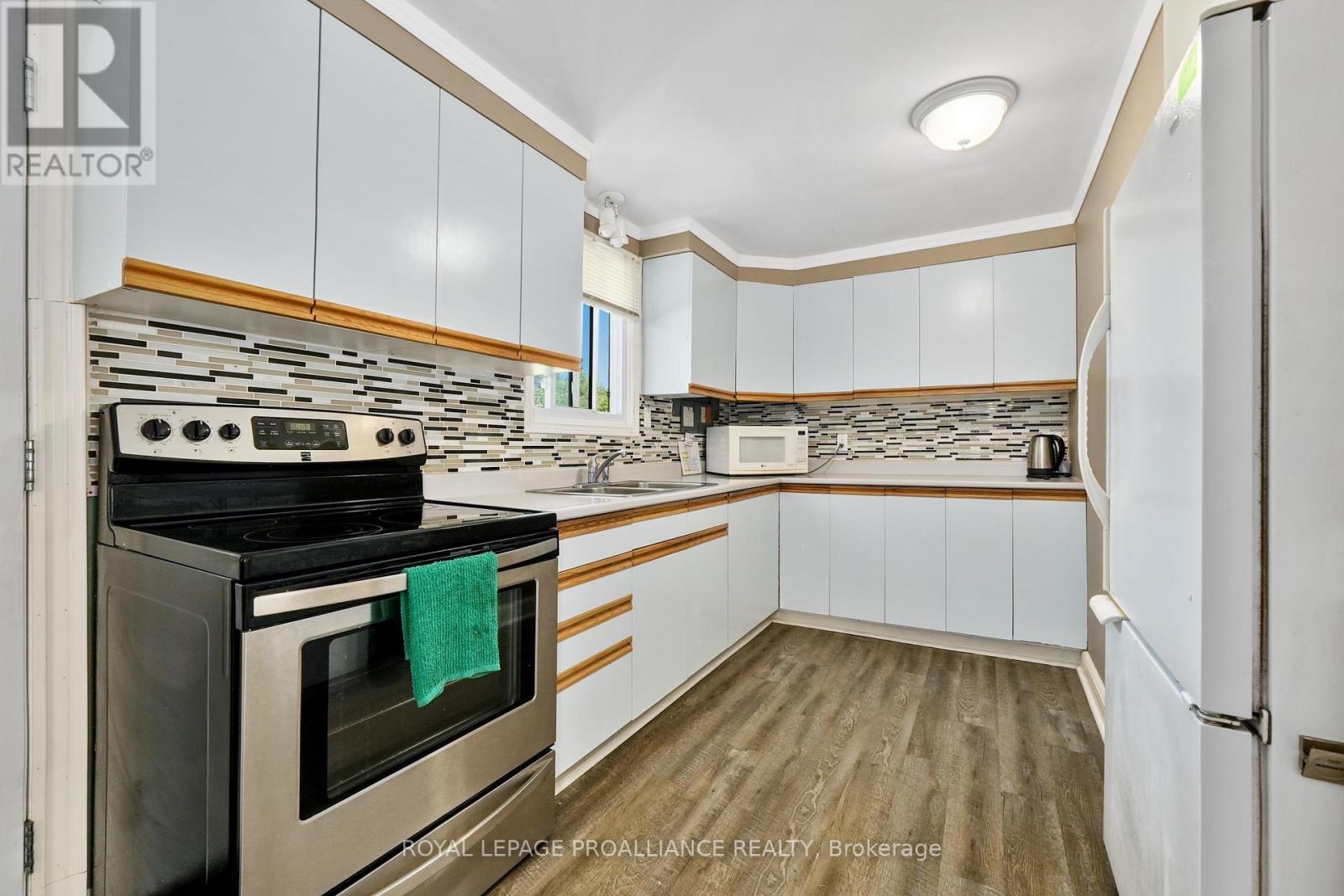 1827 2nd Line E, Trent Hills, Ontario  K0L 1L0 - Photo 7 - X12241416