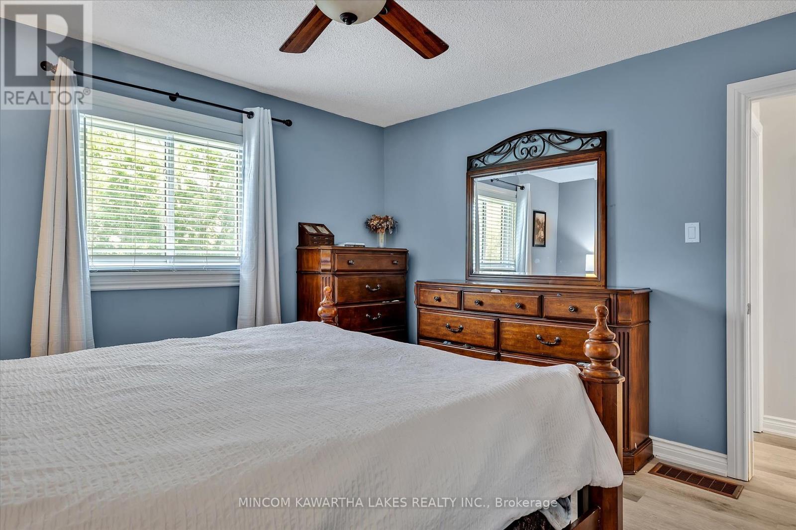 249 Middlefield Road, Peterborough South (East), Ontario  K9J 8H3 - Photo 22 - X12241668