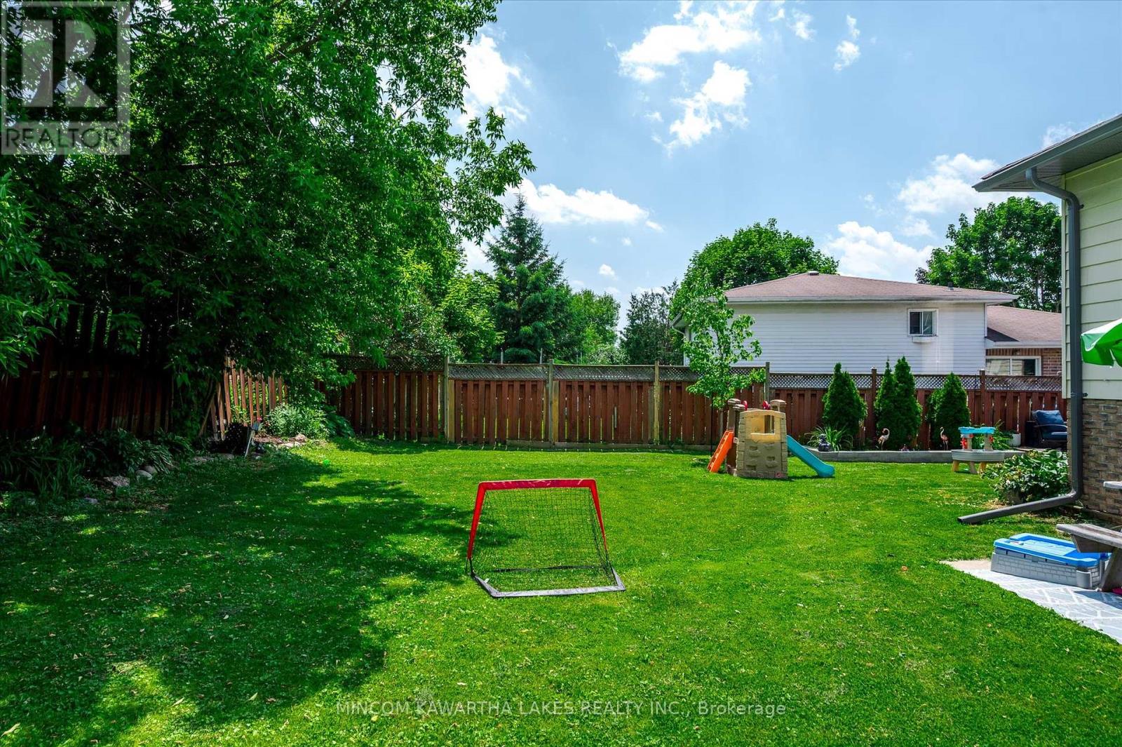 249 Middlefield Road, Peterborough South (East), Ontario  K9J 8H3 - Photo 43 - X12241668