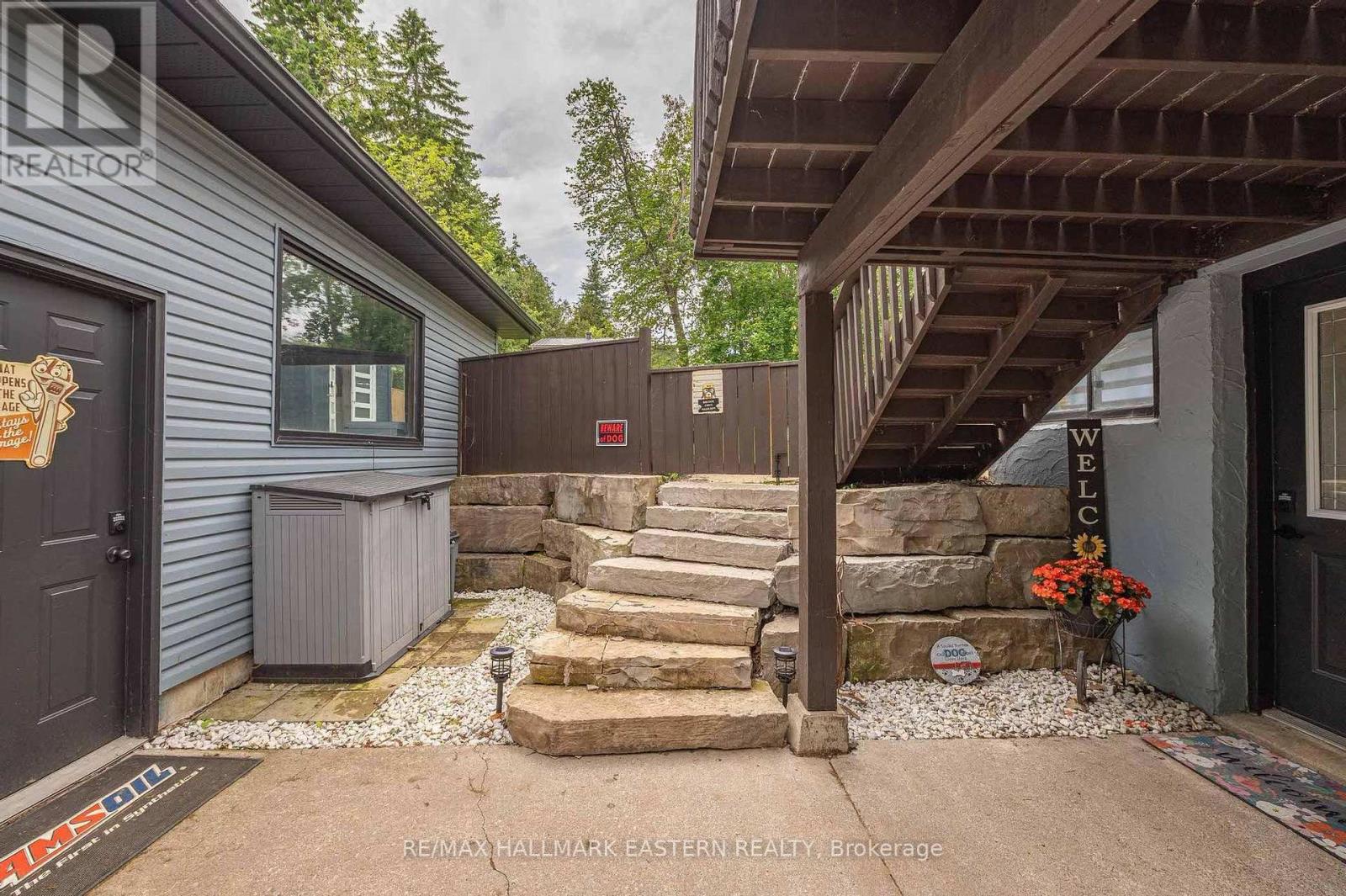 25 Lawrence Street S, Kawartha Lakes (Emily), Ontario  K9J 6X3 - Photo 10 - X12241718