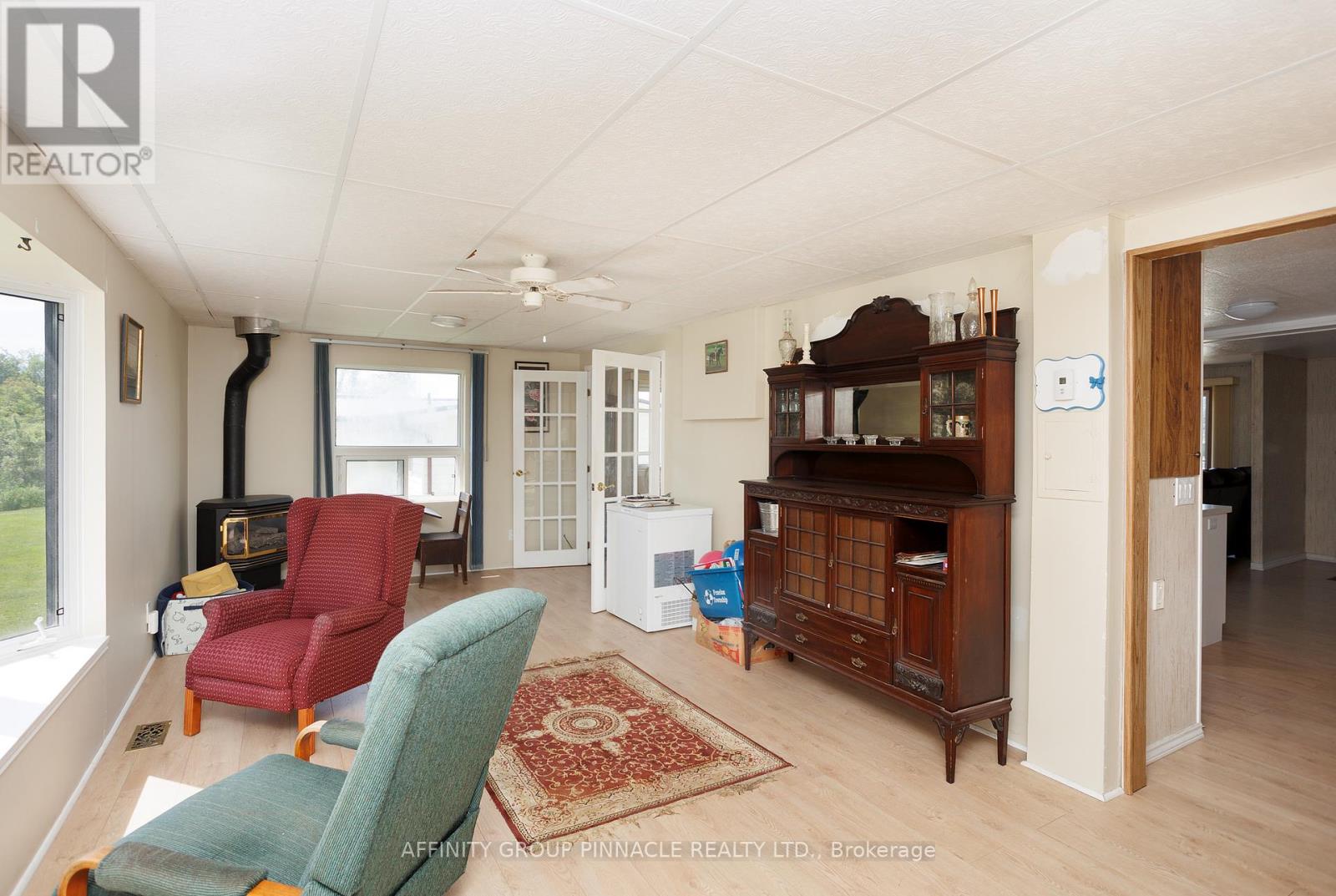 18 Vista Drive, Kawartha Lakes (Lindsay), Ontario  K9V 4R1 - Photo 23 - X12241740