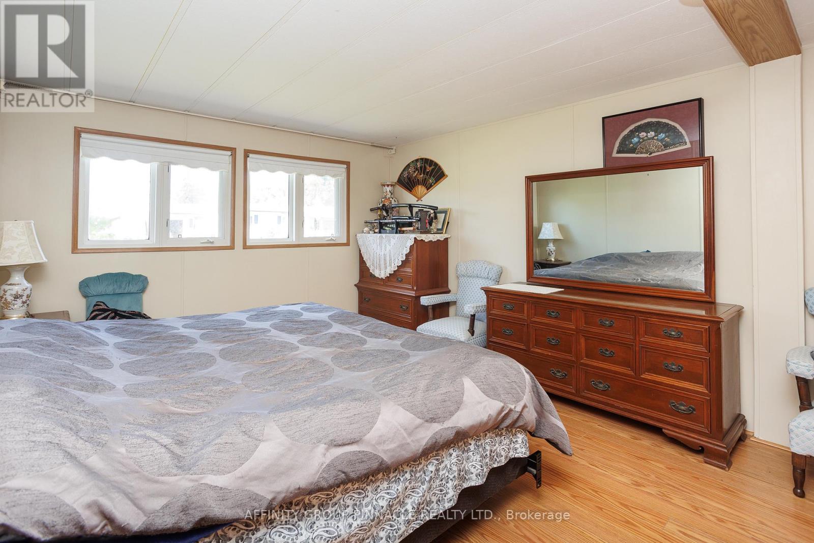 18 Vista Drive, Kawartha Lakes (Lindsay), Ontario  K9V 4R1 - Photo 26 - X12241740