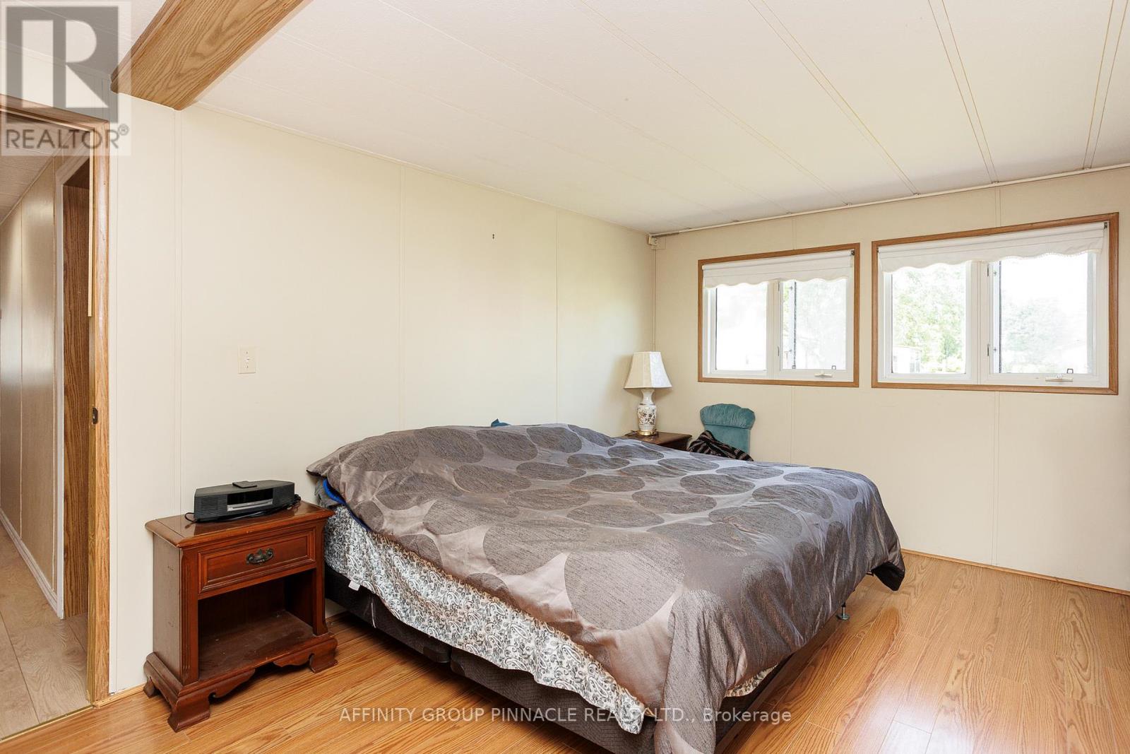 18 Vista Drive, Kawartha Lakes (Lindsay), Ontario  K9V 4R1 - Photo 27 - X12241740