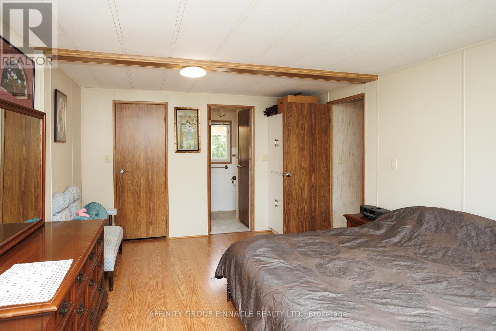 18 Vista Drive, Kawartha Lakes (Lindsay), Ontario  K9V 4R1 - Photo 28 - X12241740