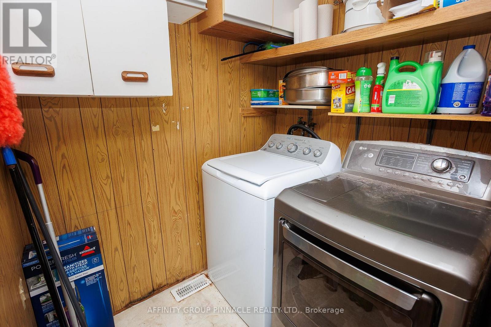 18 Vista Drive, Kawartha Lakes (Lindsay), Ontario  K9V 4R1 - Photo 36 - X12241740