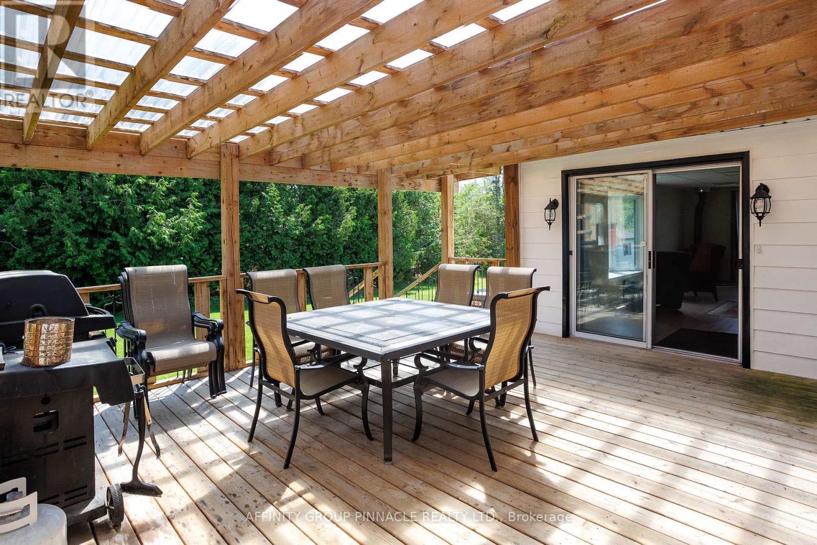 18 Vista Drive, Kawartha Lakes (Lindsay), Ontario  K9V 4R1 - Photo 40 - X12241740