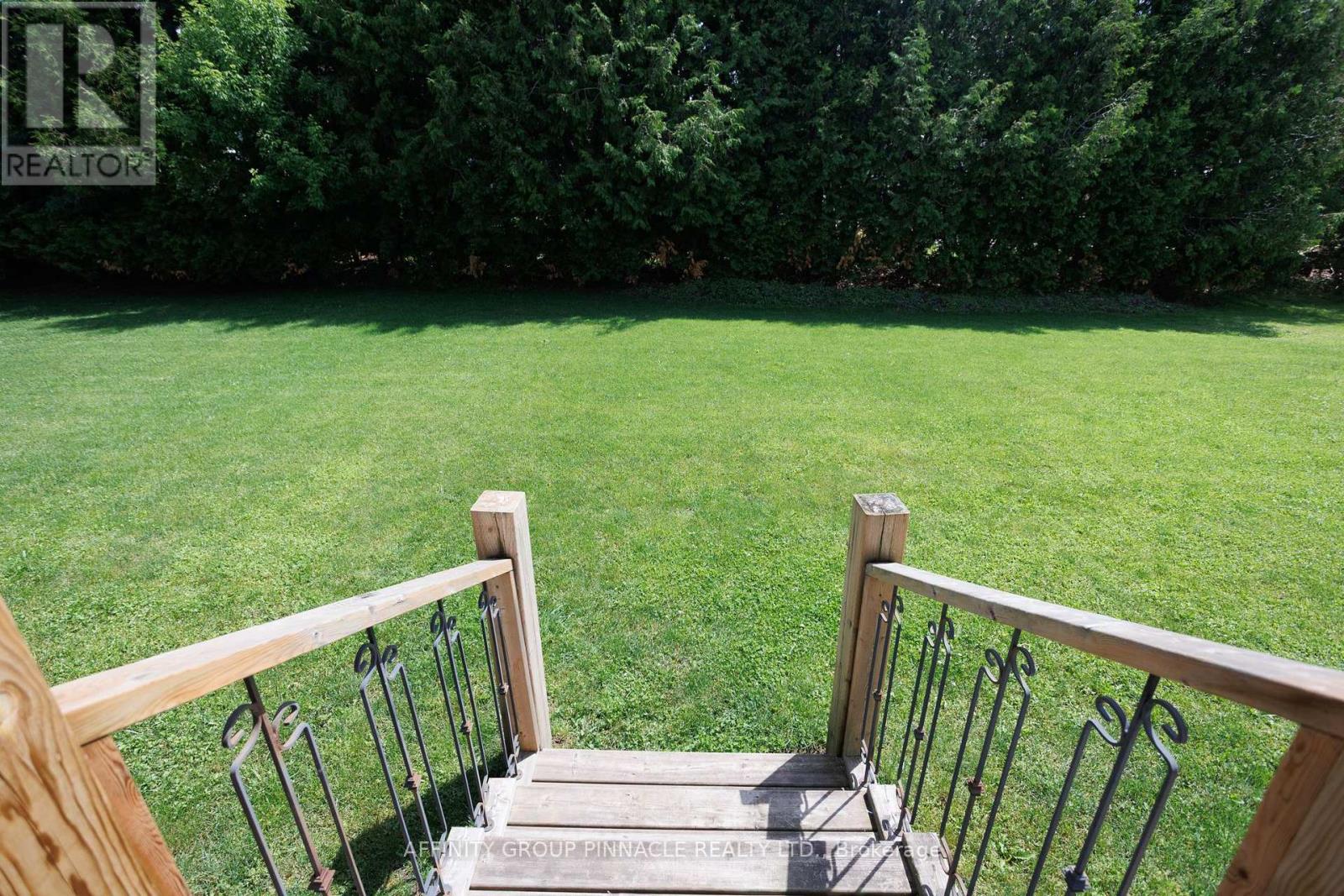 18 Vista Drive, Kawartha Lakes (Lindsay), Ontario  K9V 4R1 - Photo 42 - X12241740
