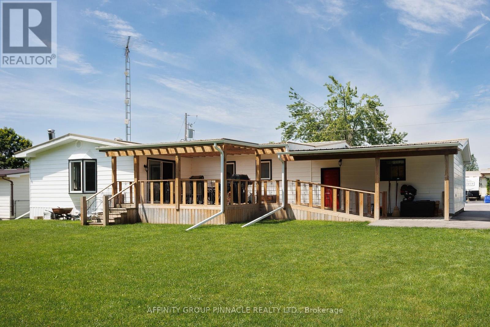 18 Vista Drive, Kawartha Lakes (Lindsay), Ontario  K9V 4R1 - Photo 46 - X12241740