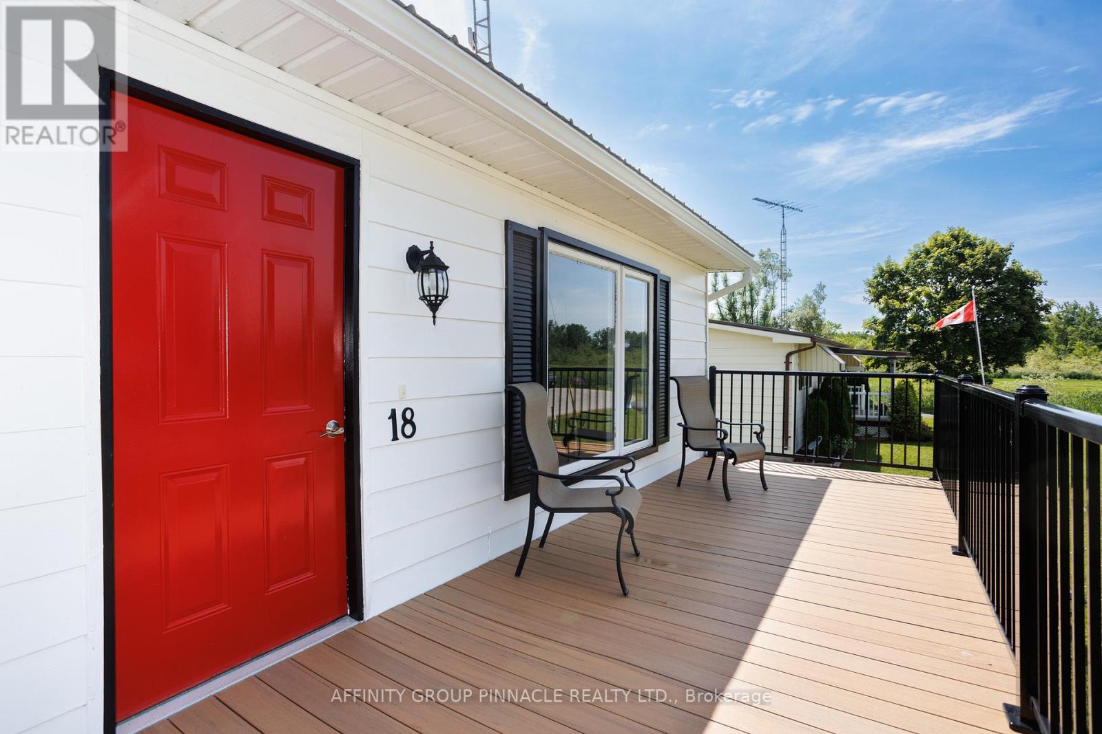 18 Vista Drive, Kawartha Lakes (Lindsay), Ontario  K9V 4R1 - Photo 6 - X12241740