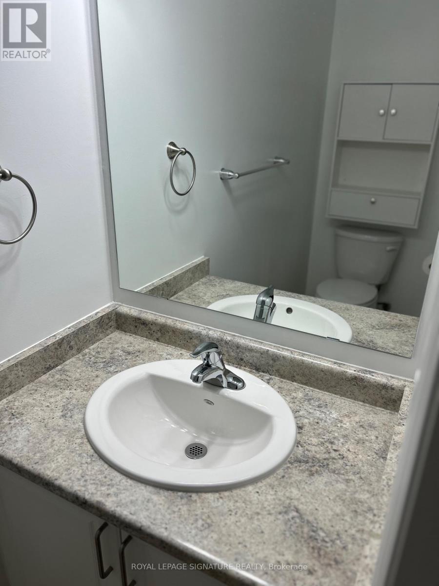 320 - 21 Brookhouse Drive, Clarington (Newcastle), Ontario  L1B 0V4 - Photo 8 - E12241929